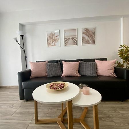 Apartamento Beli Apartment Benalmadena Bagian luar foto