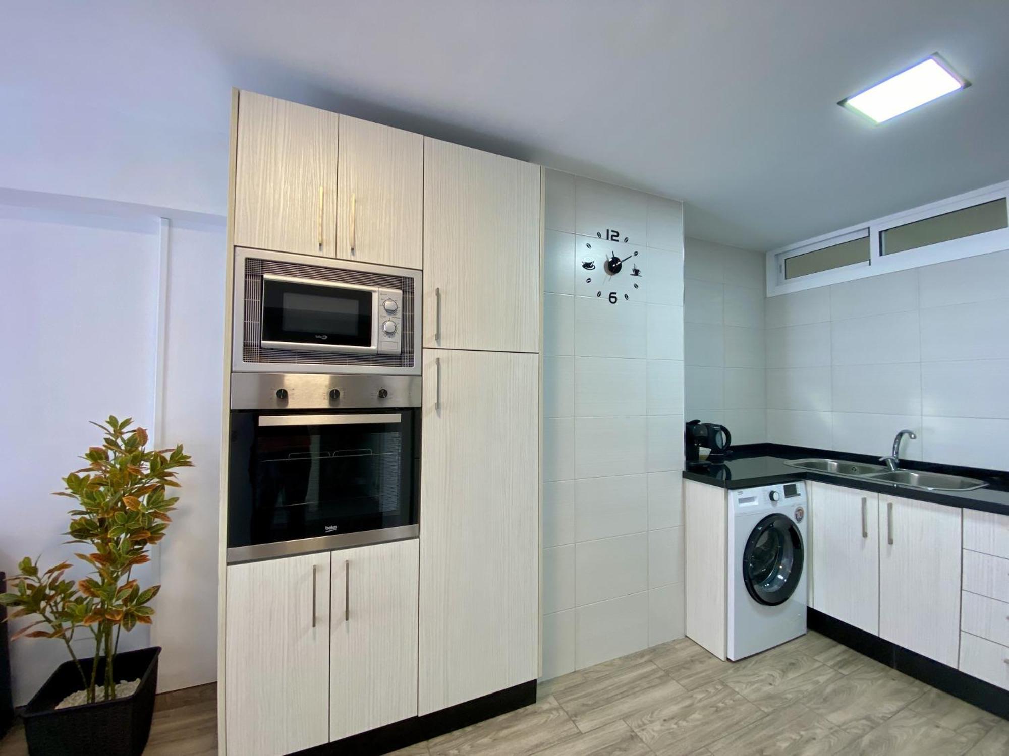 Apartamento Beli Apartment Benalmadena Bagian luar foto