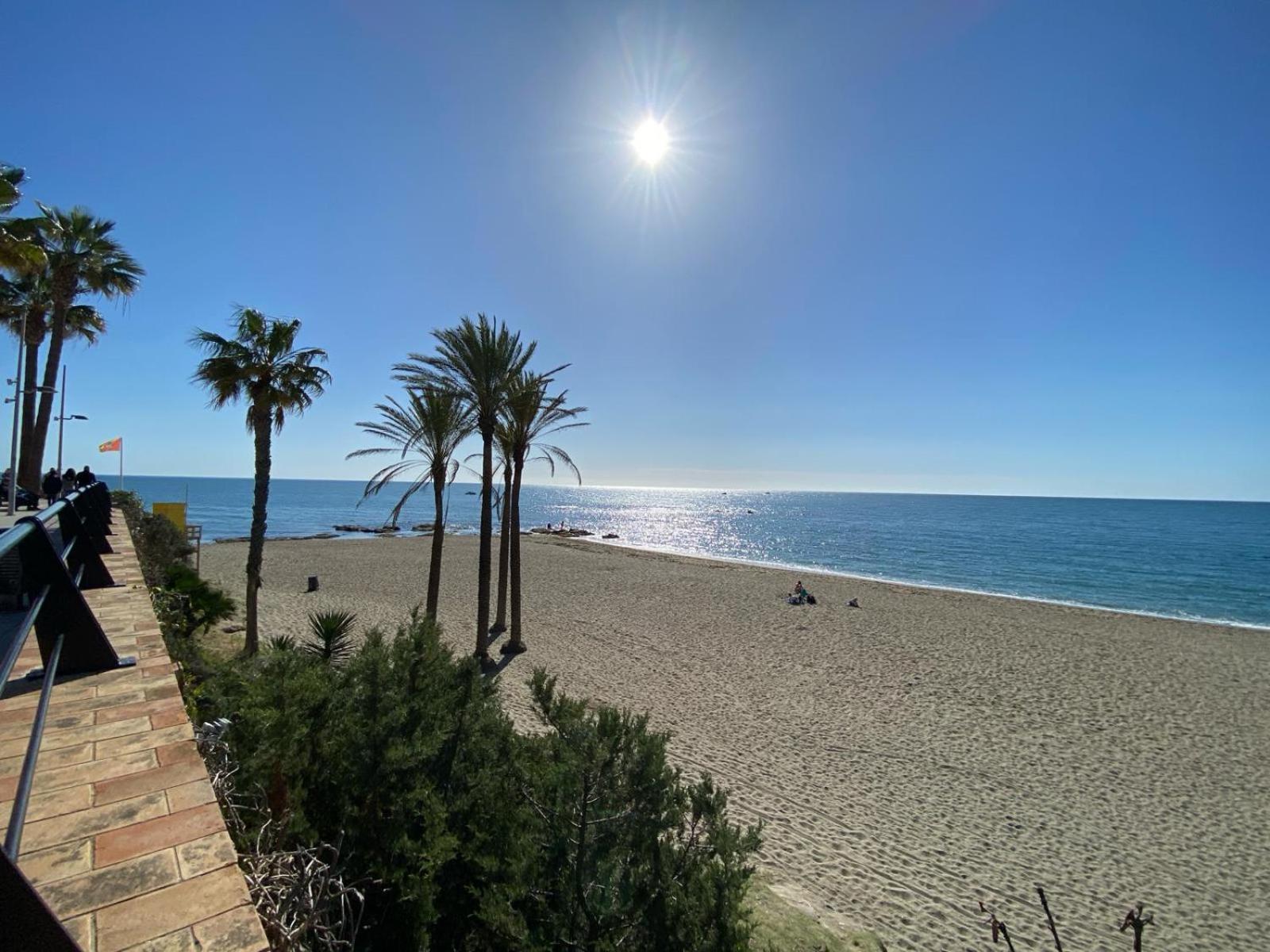 Apartamento Beli Apartment Benalmadena Bagian luar foto