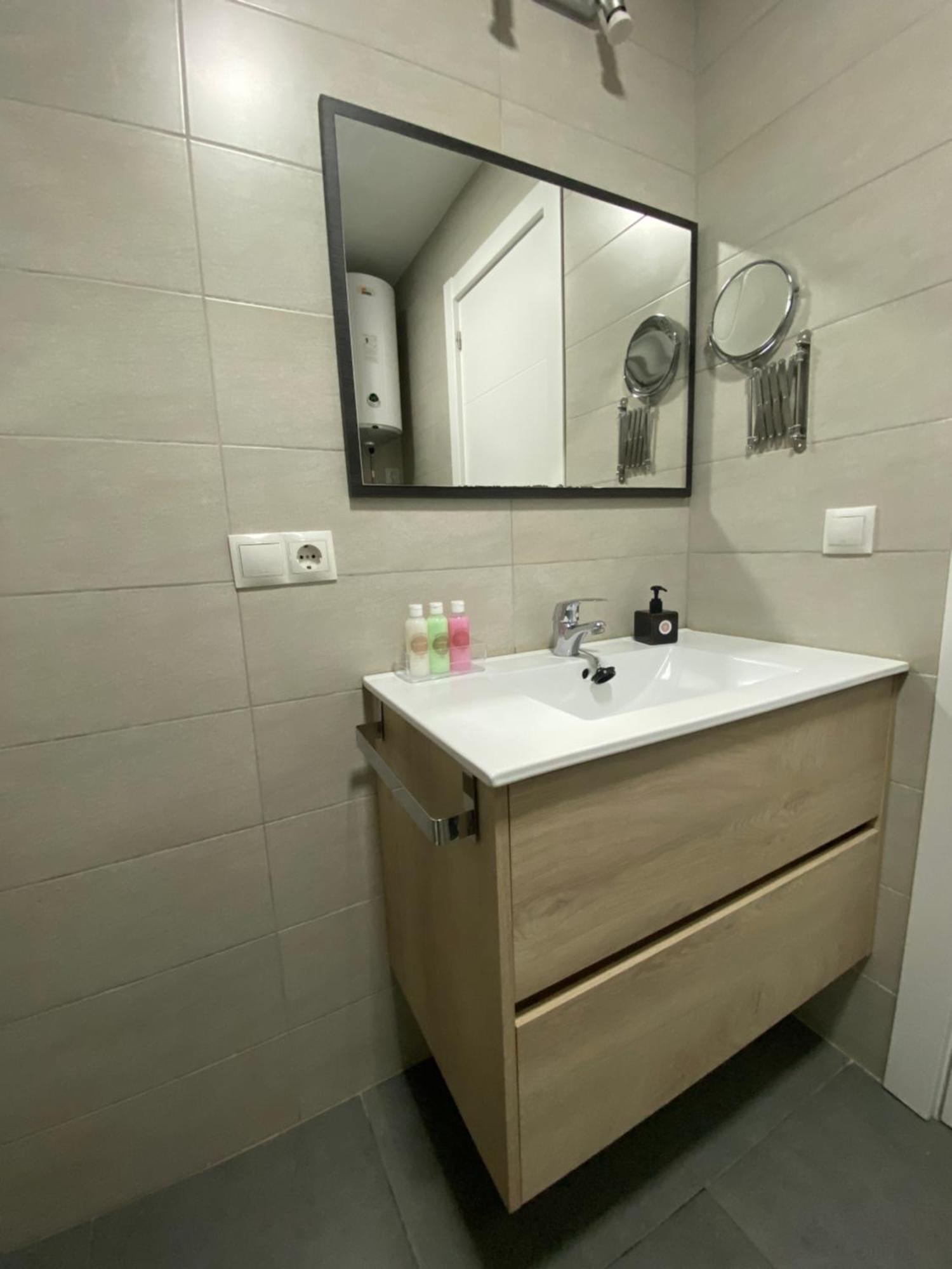 Apartamento Beli Apartment Benalmadena Bagian luar foto