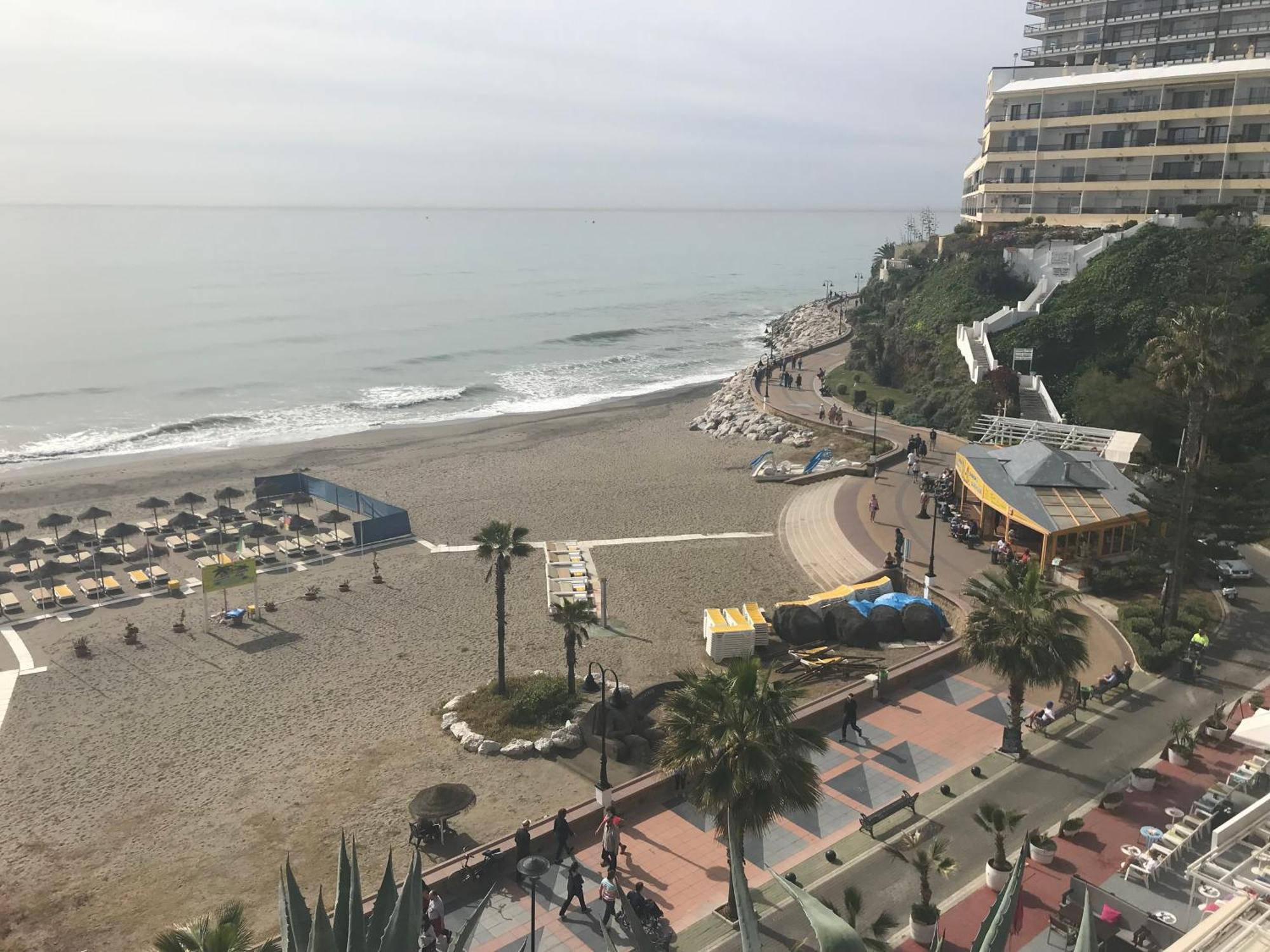 Apartamento Beli Apartment Benalmadena Bagian luar foto